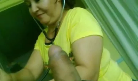 گزینه ماساژ سکسی اینستا سه نفری
