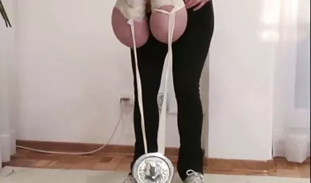 مرد در تمشک sexدر اینستا